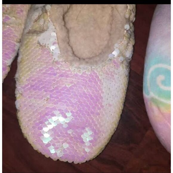 Girls Squishmallow Slippers & Sequin Slippers Size 13-1 - Picture 3 of 4